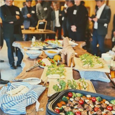 TAMARIBAR — 出会いの場